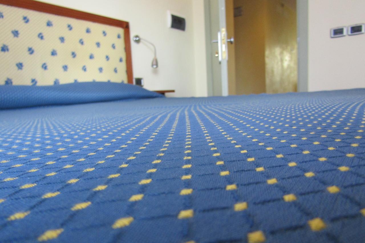 Hotel Il Castellaccio Piccione Eksteriør bilde
