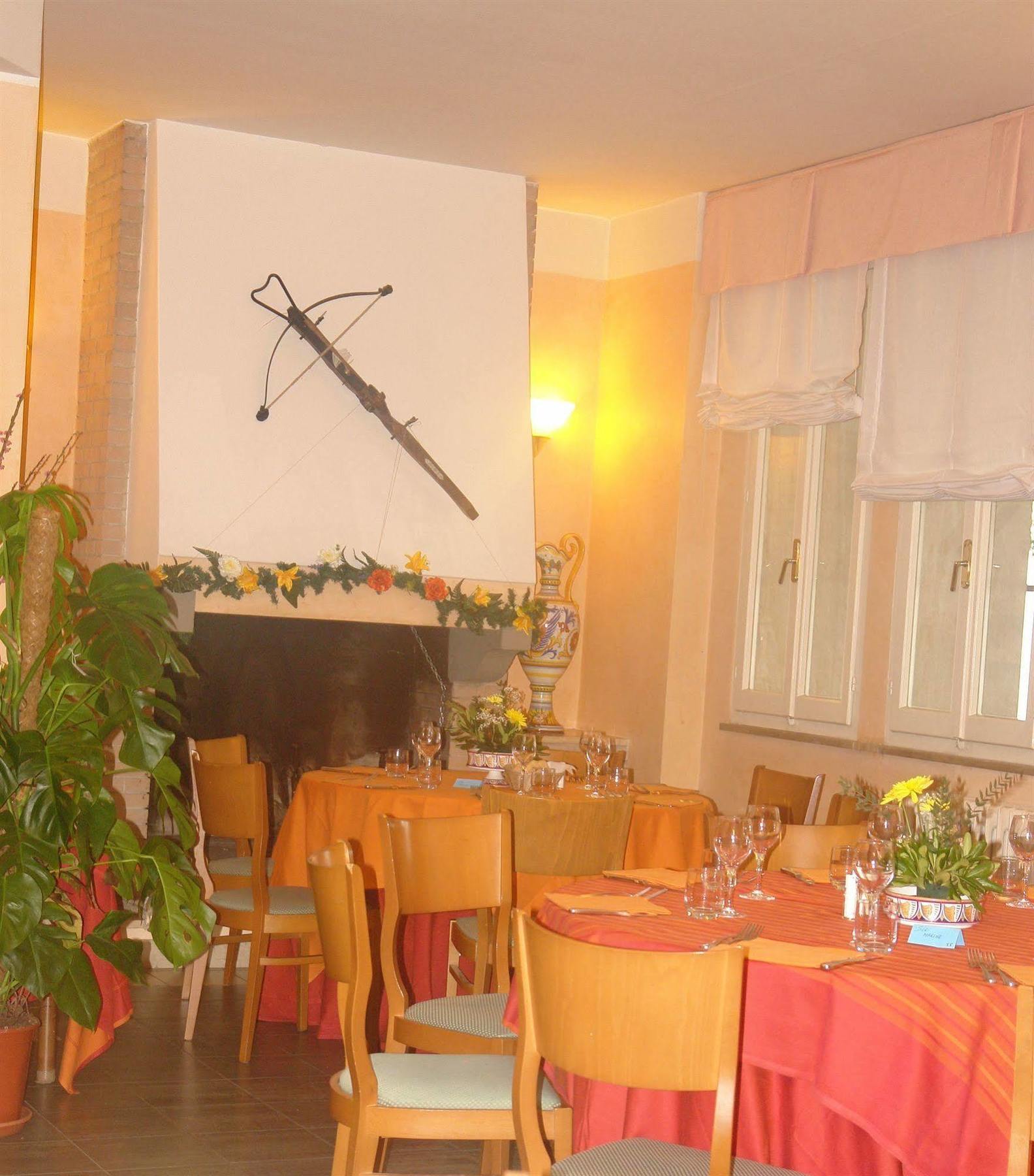 Hotel Il Castellaccio Piccione Eksteriør bilde
